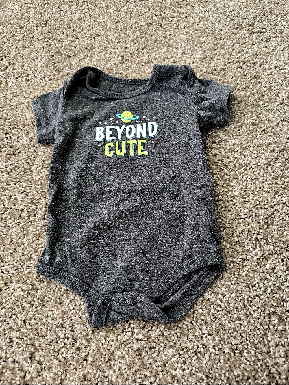 Kidgets Beyond Cute Graphic Bodysuit Gray Baby 3/6M